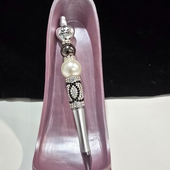 Pick-a-Pretty Pen w/Lux Fashion Inspired Bling Pens w/Ink Refill by PenGwensPosh - Picture 6 of 10